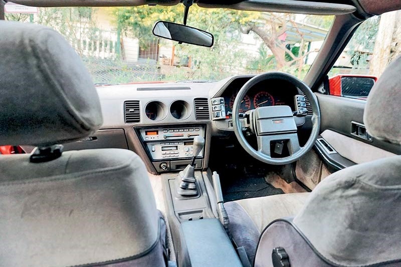 nissan 300zx interior