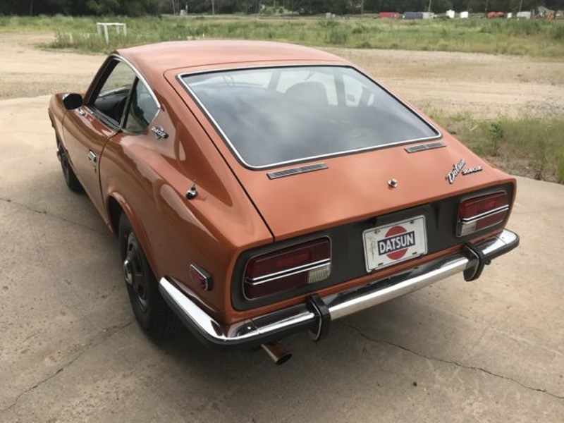 Datsun 240z record price rear