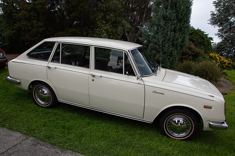 Toyota Winterfest Corona wagon