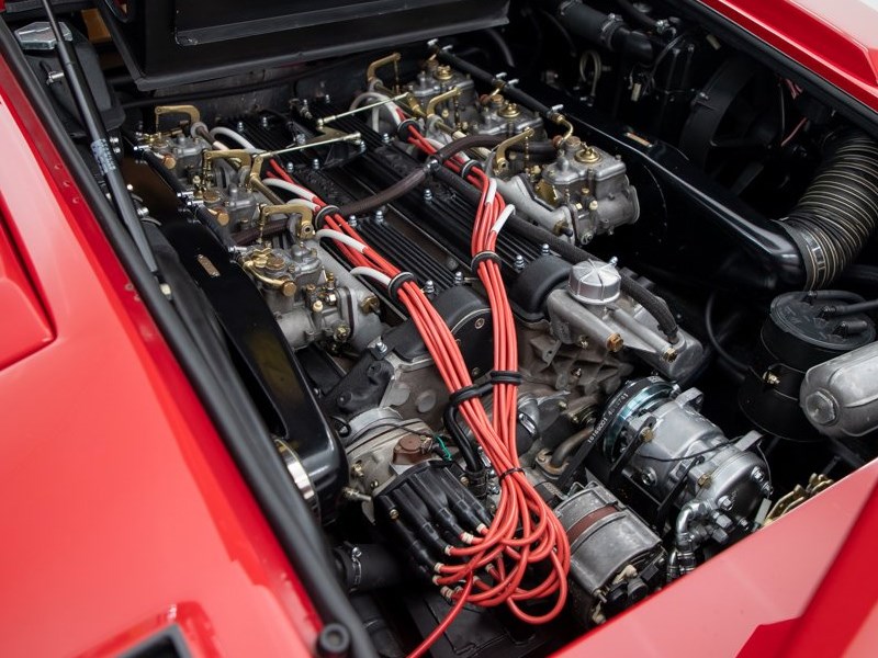 Andrettis Countach engine