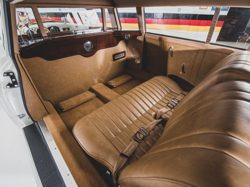 Porsche 356 Limousine interior rear two