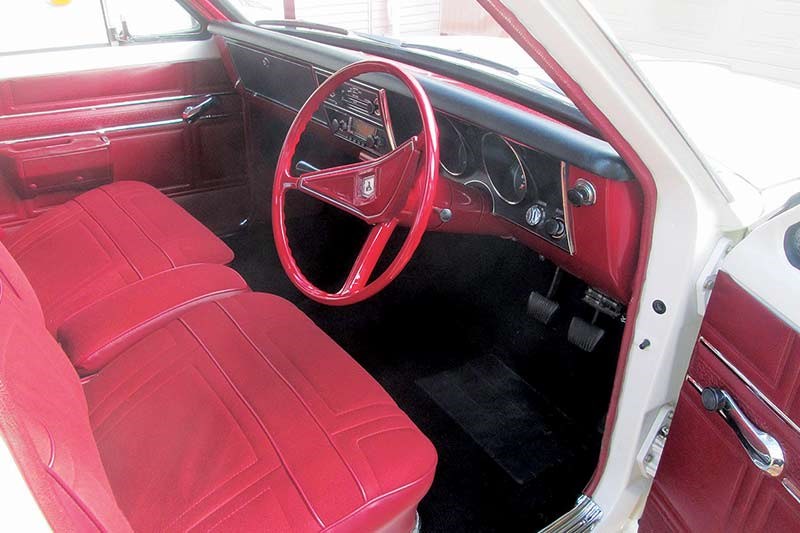 holden ht kingswood interior