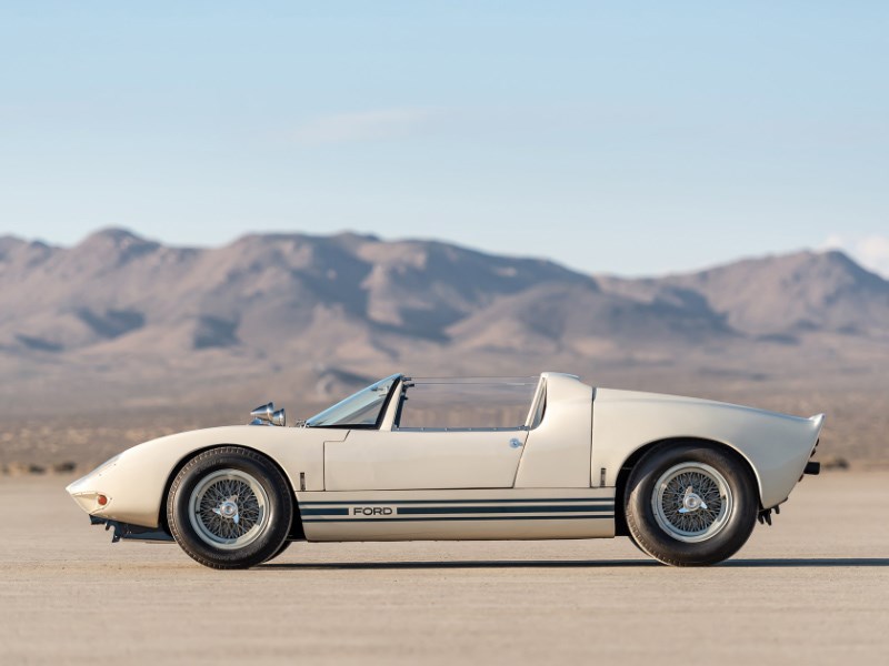 GT40 roadster for auction side