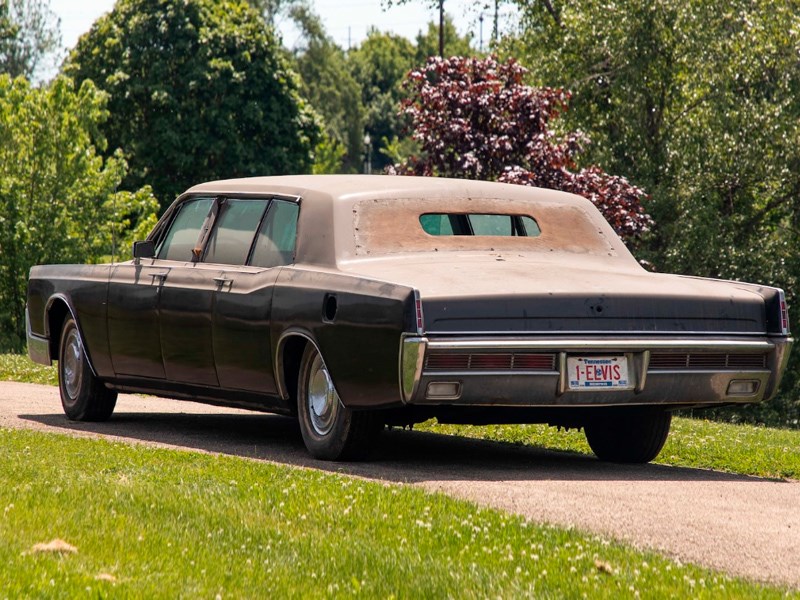 Presley family car rear