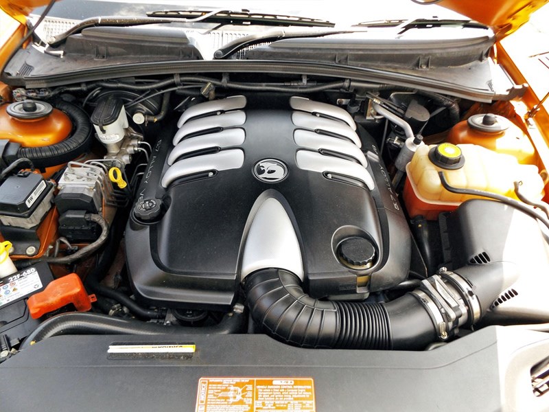 HSV Clubsport R8 engine