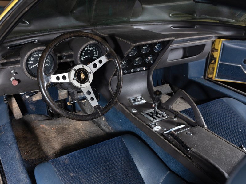 Lamborghini Miura interior