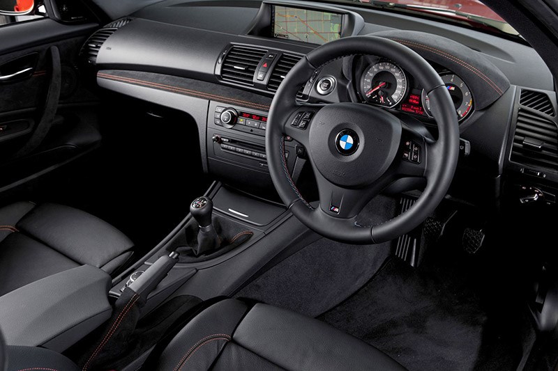 bmw 1m interior