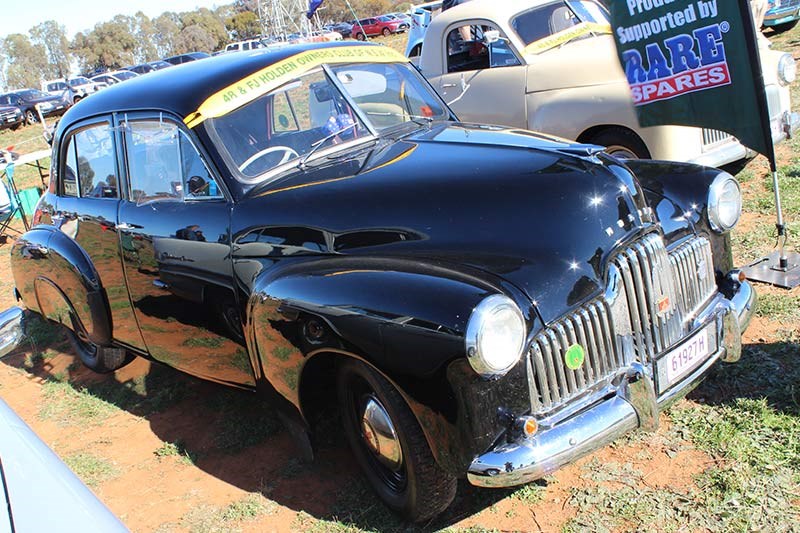 holden 48 215 3