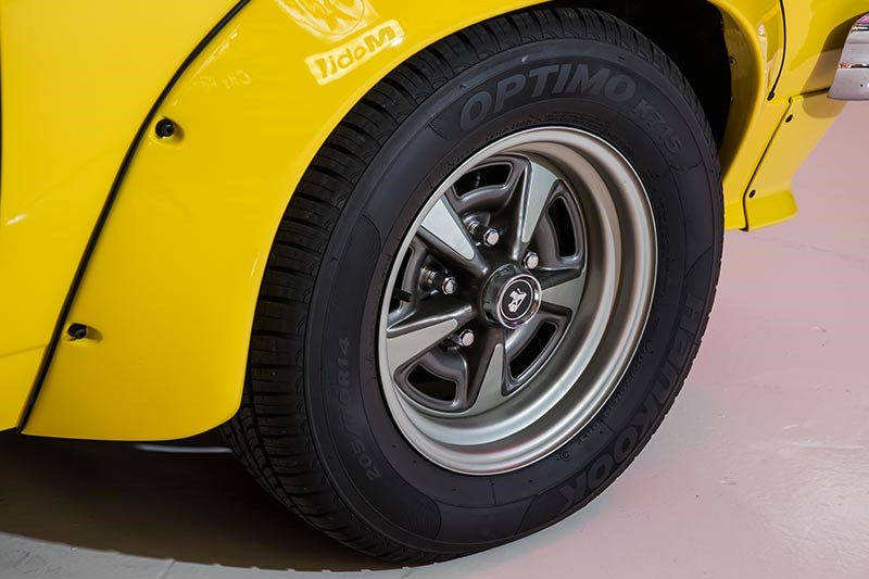 holden a9x torana wheel