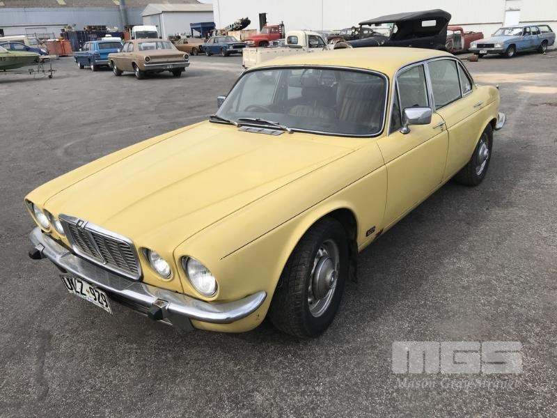 Mason Grays Jaguar XJ6