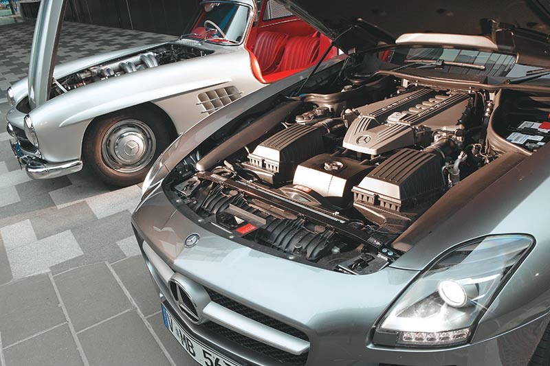 mercedes benz 300sl sls amg enigne bay