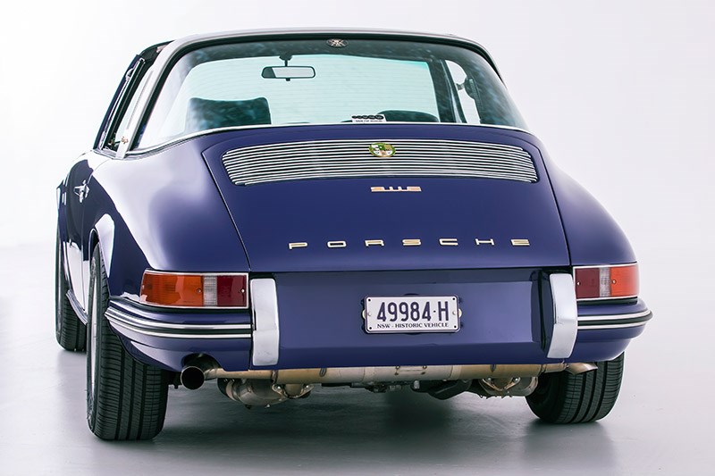 porsche 911 rear 5