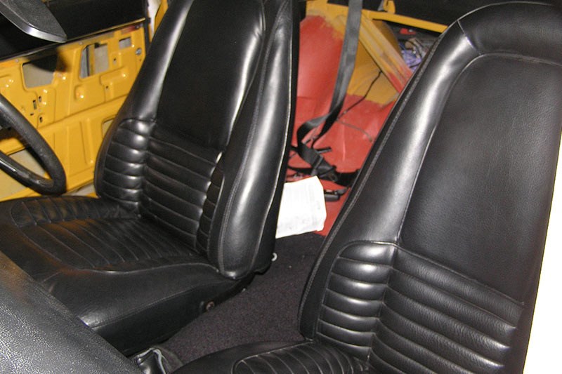 valiant charger e49 seats