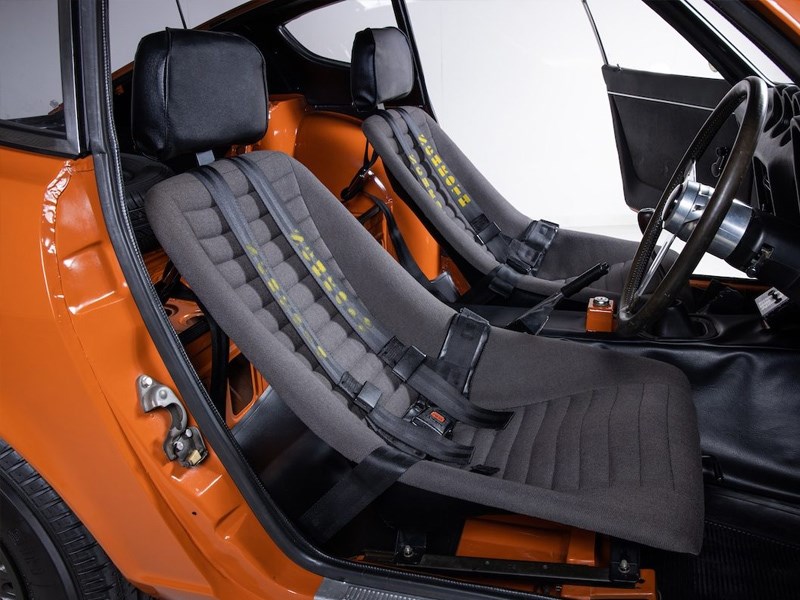 Datsun Z432R for auction interior seats