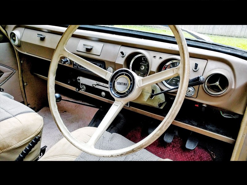 Mk1 Cortina interior