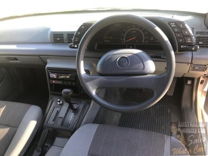 VP BT1 interior