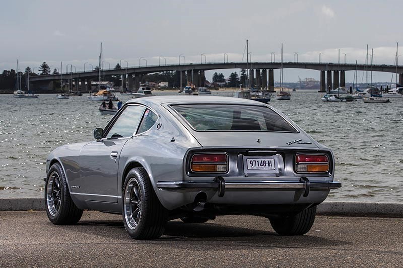 datsun 240z rear 2