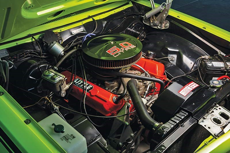 holden torana engine bay