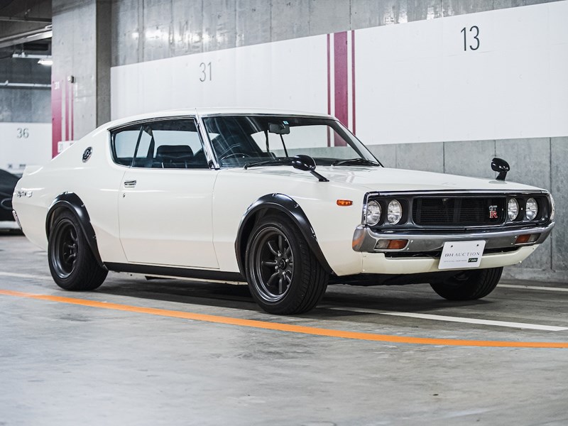 70s Datsuns set international records in Tokyo auction