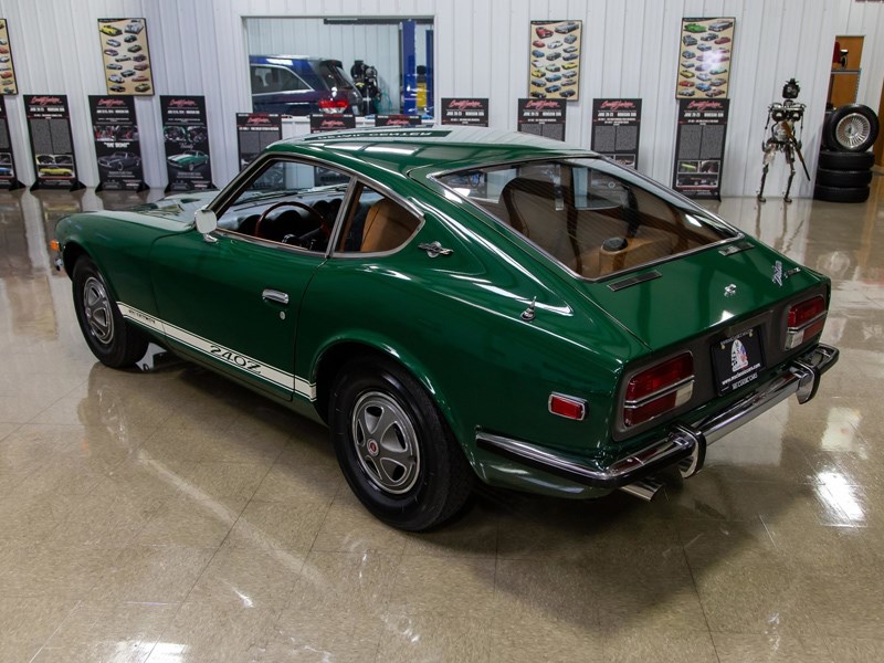 Datsun 240Z rear side