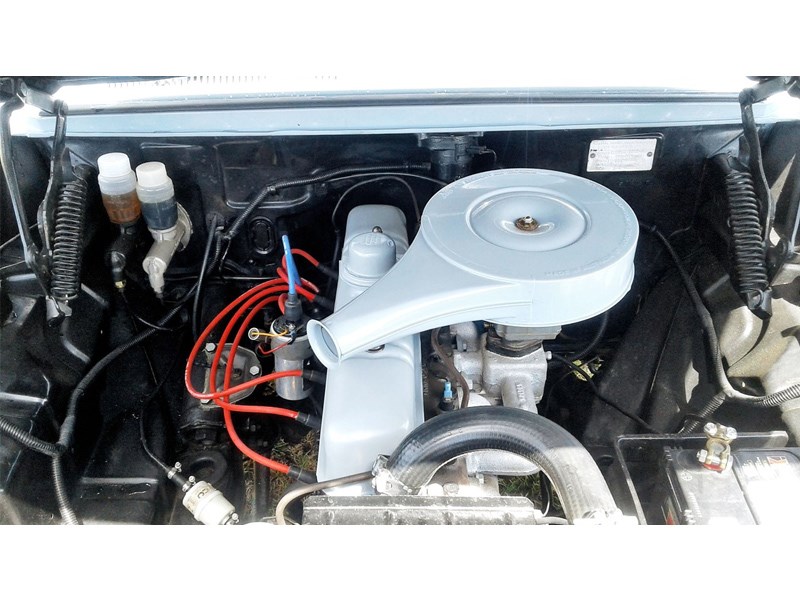 EJ Holden tempter engine