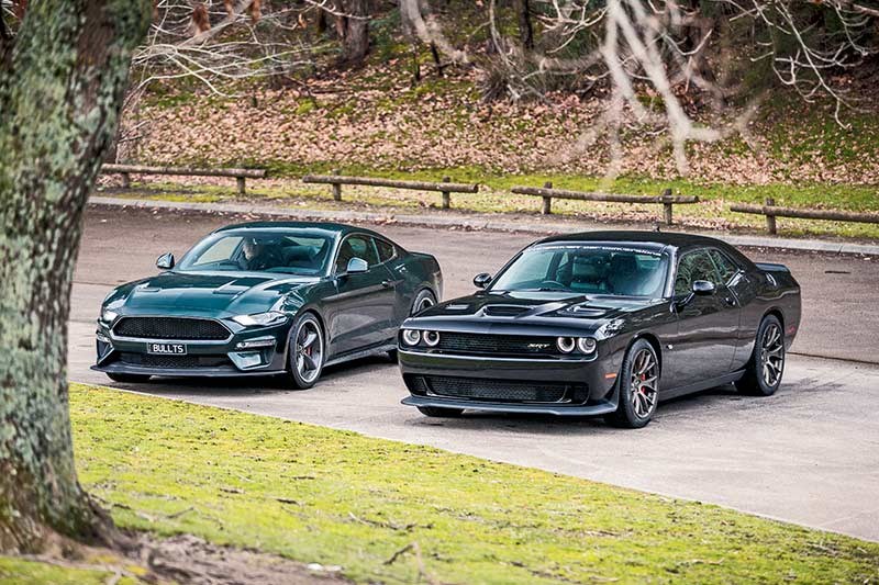 mustang v hellcat