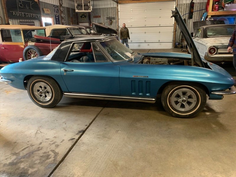 Corvette barn find dealership