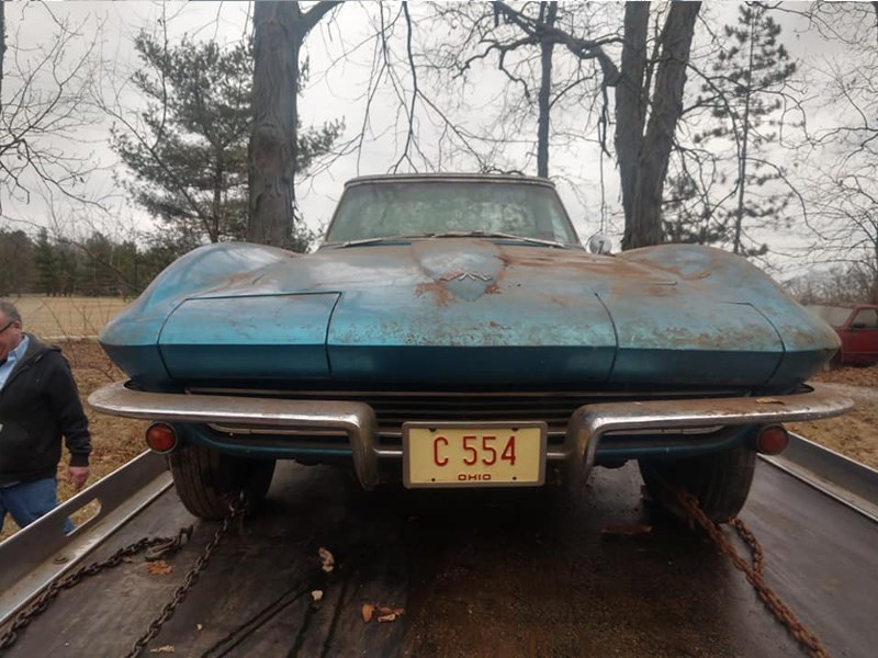 Corvette barn find front