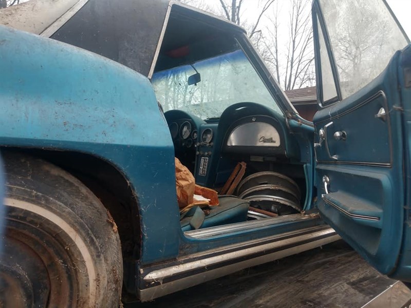 Corvette barn find interior