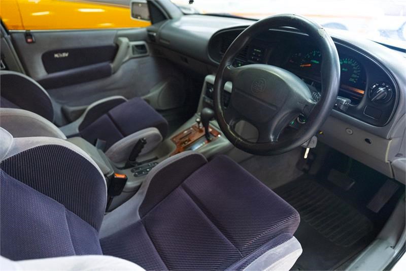 HSV Senator interior