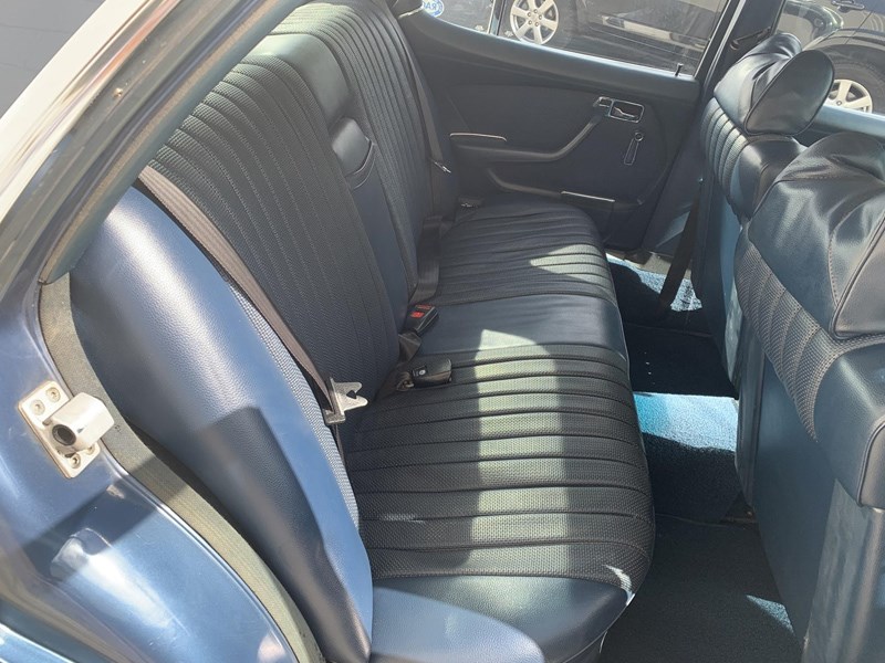 W116 280SE interior rear