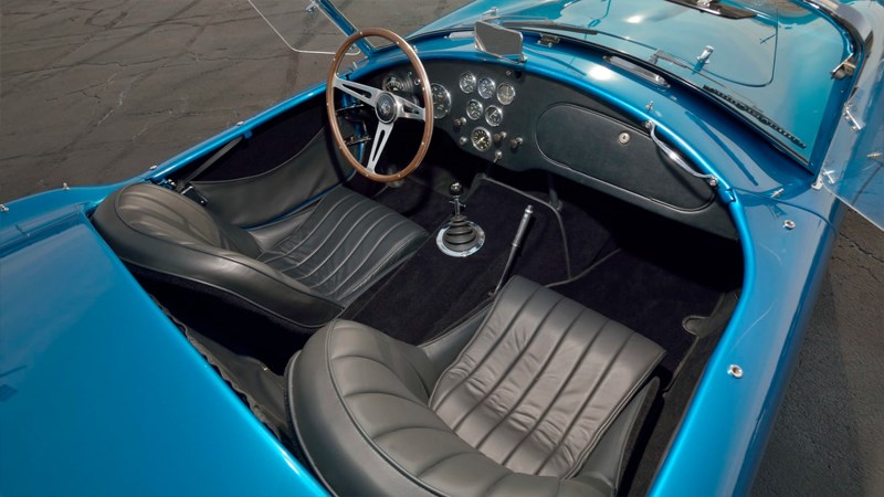 Cobra Demo interior top down