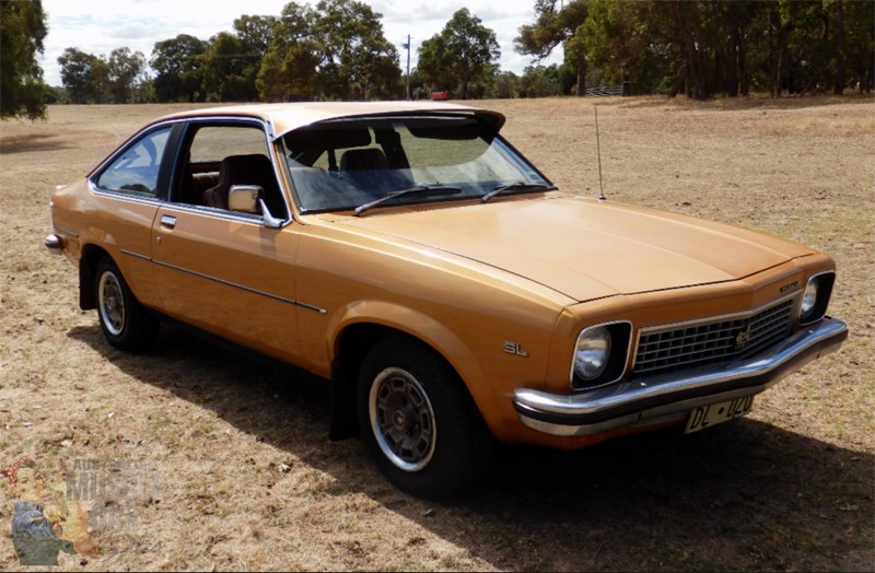 LX Torana SL front side right