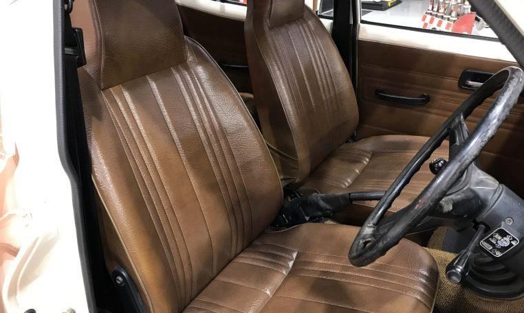 Mazda 808 interior seats