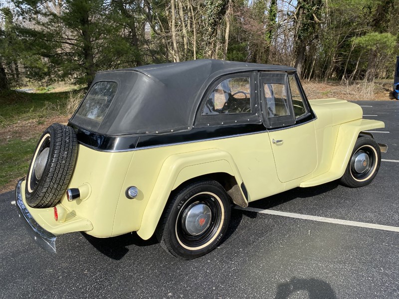 Willys Jeepster rear side