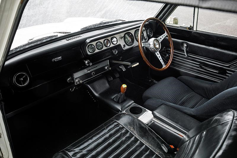 lotus cortina interior 2