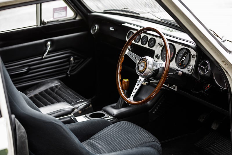 lotus cortina interior