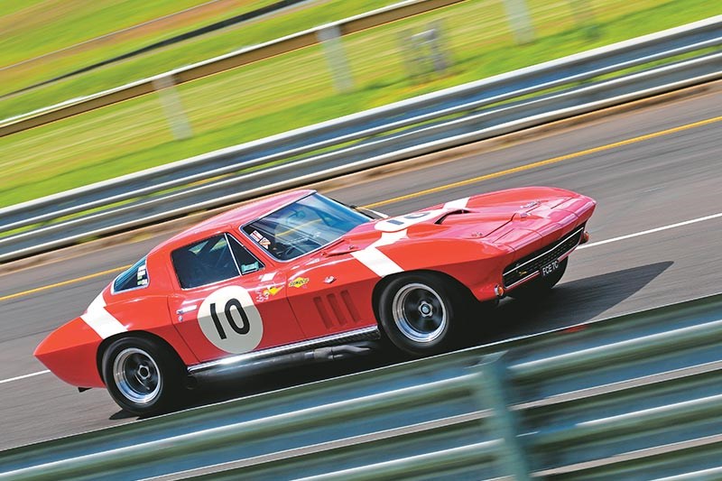 peter brock corvette sandown 2