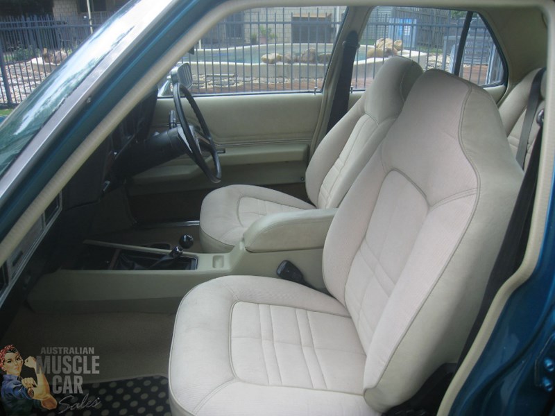 HZ Premier Tempter interior