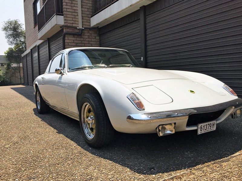 Lotus Elan 2 tempter front side