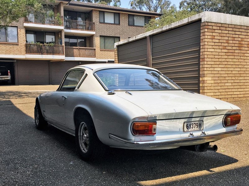 Lotus Elan 2 tempter rear side low