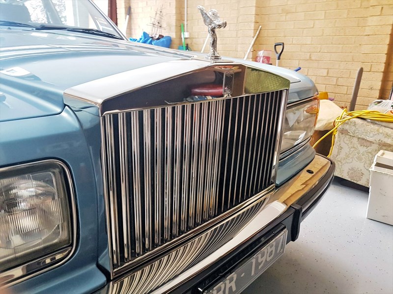 Rolls Royce Silver Spirit grille