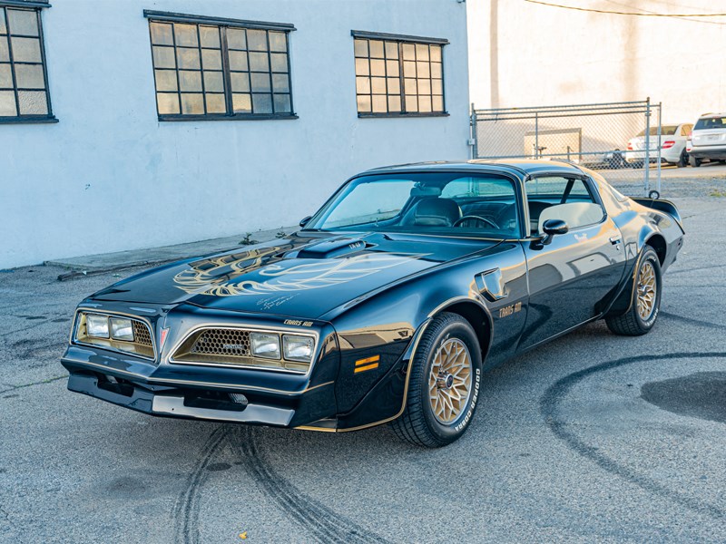 The Bandits trans am front side
