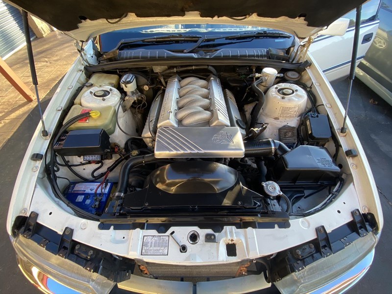 Holden VQ Caprice engine