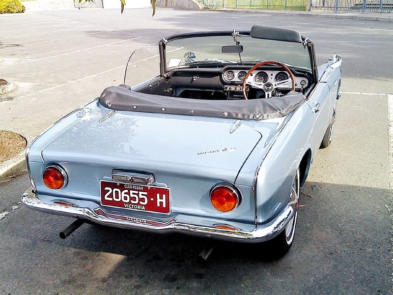 Honda S600 rear side