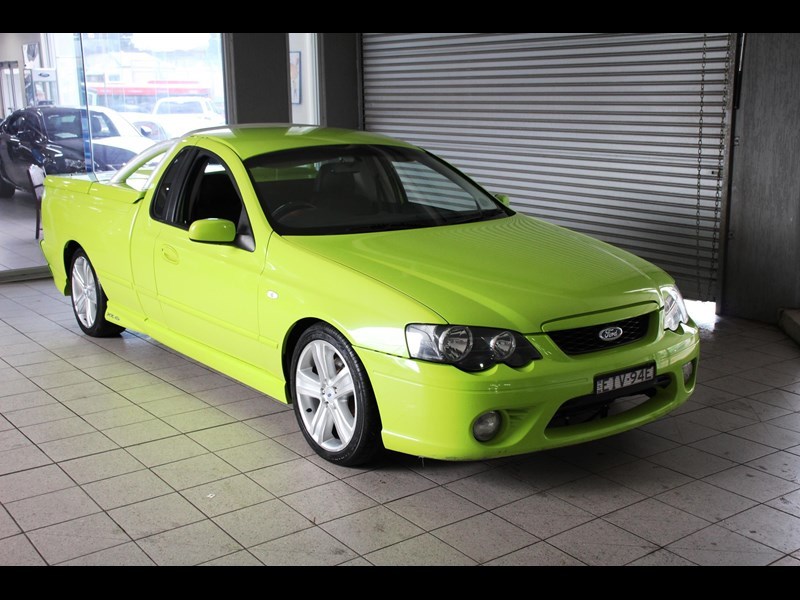 BA XR6T front side