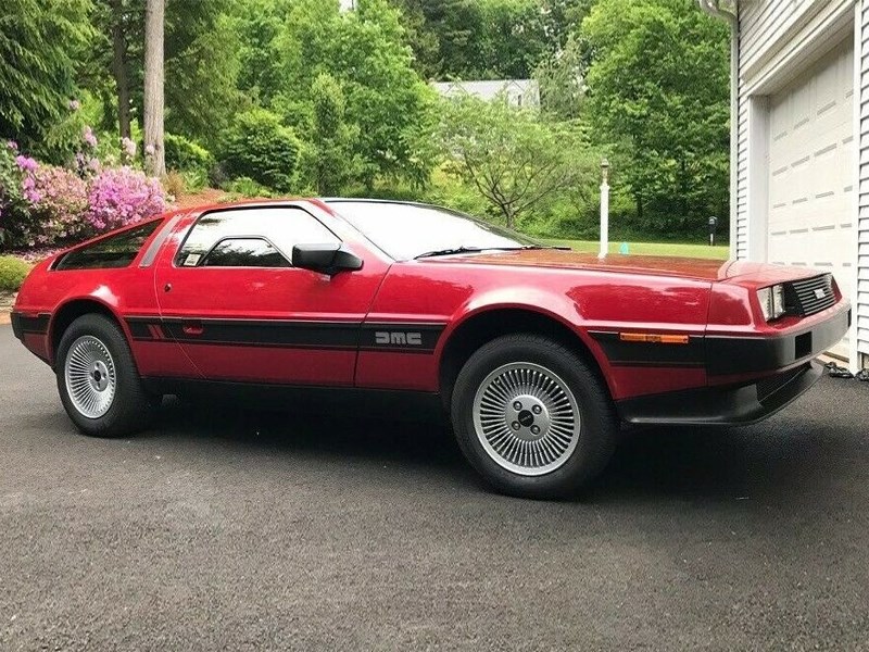 Painted DeLorean front side