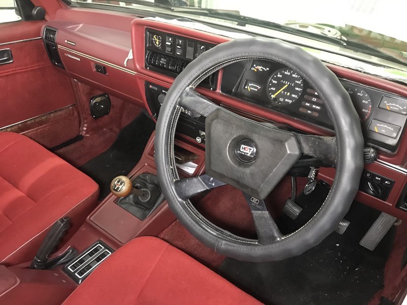 VC Brock interior front