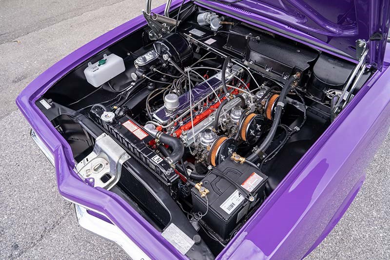 torana lx xu1 engine bay 2