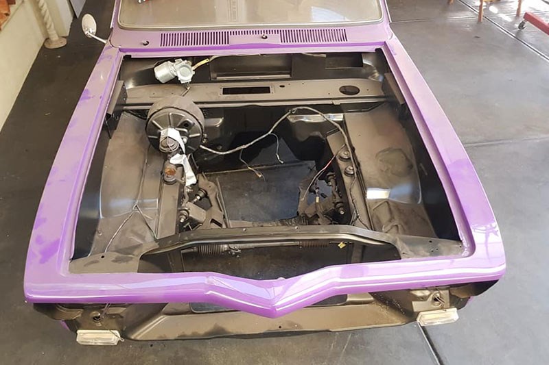 torana lx xu1 engine bay before